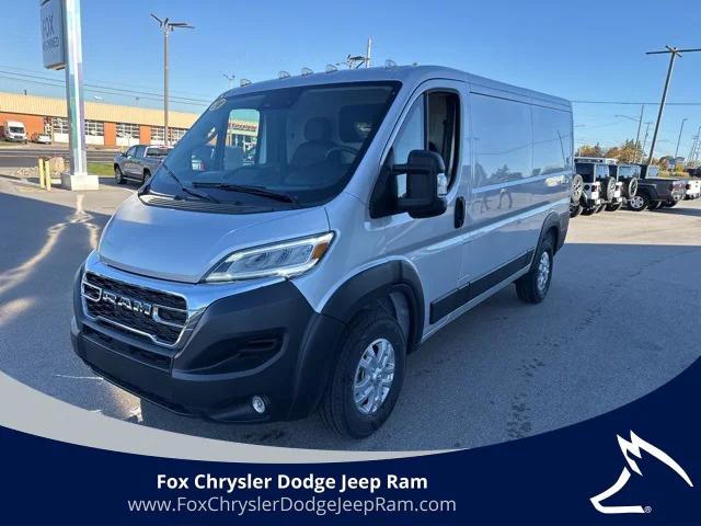 2024 RAM ProMaster 3500 Cargo Van SLT Low Roof 136 WB