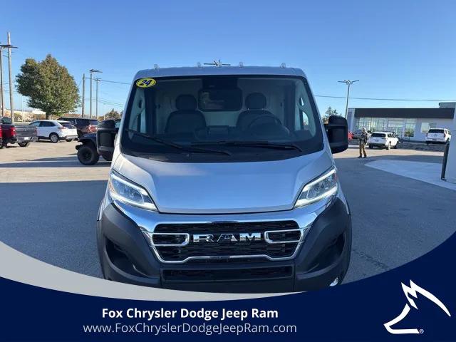 2024 RAM ProMaster 3500 Cargo Van SLT Low Roof 136 WB