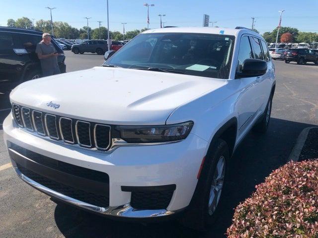 2023 Jeep Grand Cherokee L Laredo 4x4