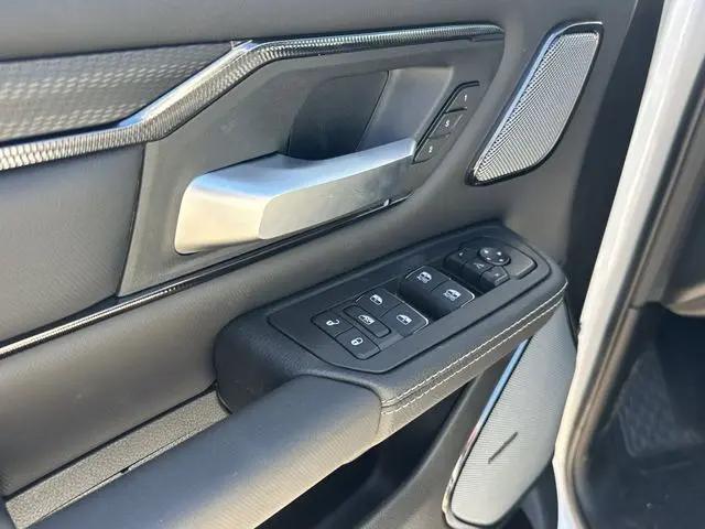 2026 Ram 1500 Rebel Crew Cab 4x4 57 Box