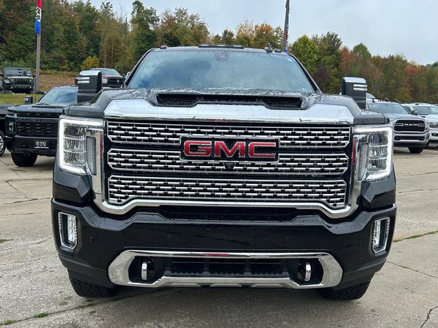 2023 GMC Sierra 2500HD 4WD Crew Cab Standard Bed Denali 2023 GMC Sierra 2500HD 4WD Crew Cab Standard Bed Denali