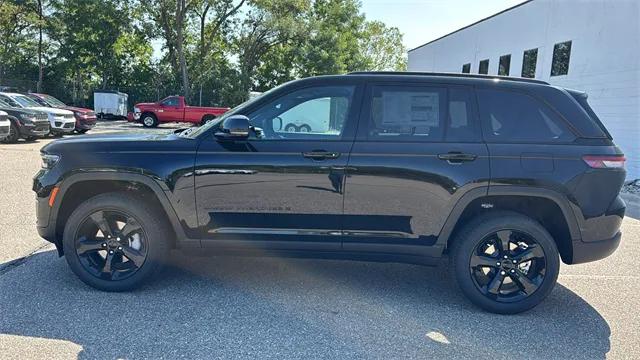 2025 Jeep Grand Cherokee GRAND CHEROKEE LIMITED 4X4 2025 Jeep Grand Cherokee GRAND CHEROKEE LIMITED 4X4