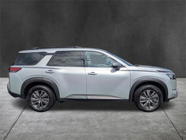 2024 Nissan Pathfinder SV FWD 2024 Nissan Pathfinder SV FWD