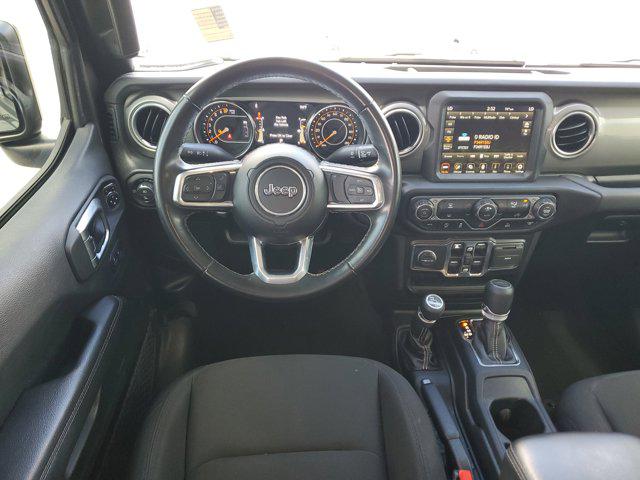 2022 Jeep Gladiator Overland