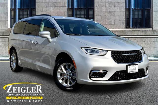 2022 Chrysler Pacifica Touring L AWD
