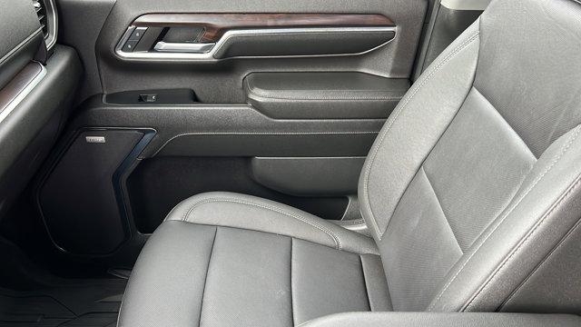 2024 GMC Sierra 2500HD 4WD Crew Cab Long Bed SLT