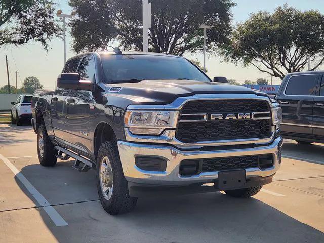 2022 RAM 2500 Tradesman Crew Cab 4x4 64 Box