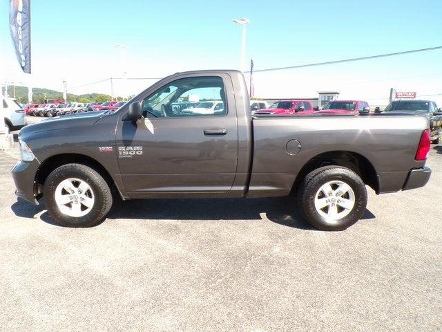 2019 RAM 1500 Classic Express Regular Cab 4x4 64 Box