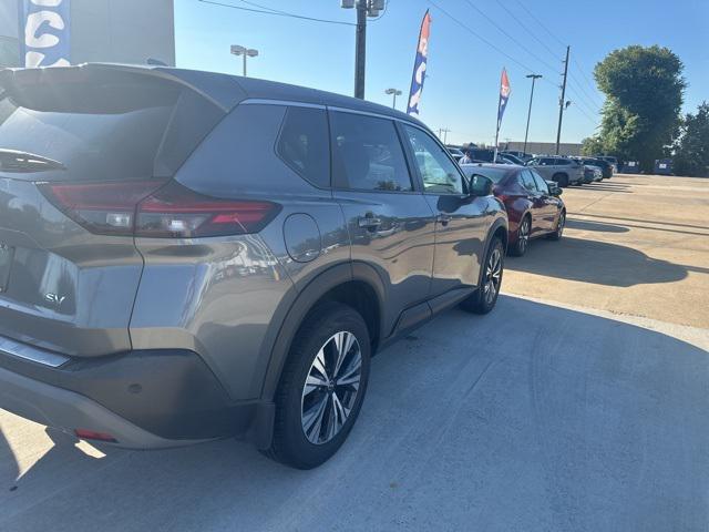 2022 Nissan Rogue SV FWD