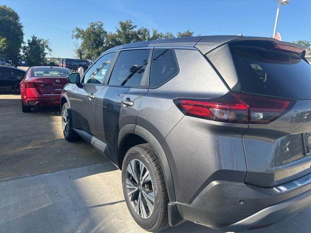 2022 Nissan Rogue SV FWD