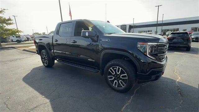 2024 GMC Sierra 1500 4WD Crew Cab Short Box AT4