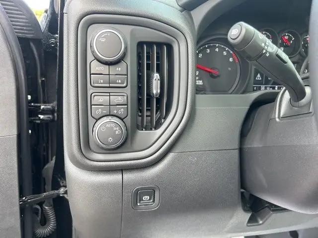 2025 Chevrolet Silverado 1500 4WD Regular Cab Standard Bed WT