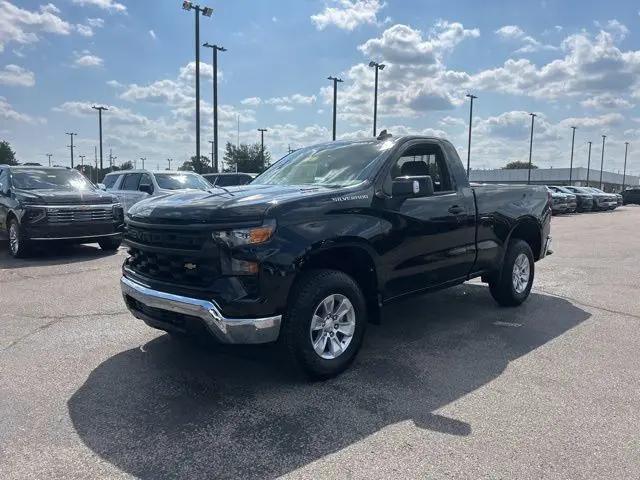 2025 Chevrolet Silverado 1500 4WD Regular Cab Standard Bed WT