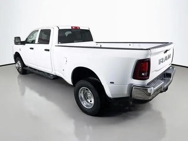 2026 Ram 3500 Tradesman Crew Cab 4x4 8' Box