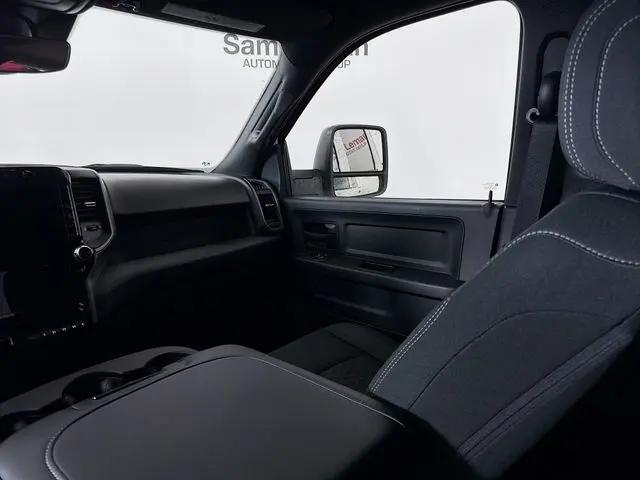 2026 Ram 3500 Tradesman Crew Cab 4x4 8' Box
