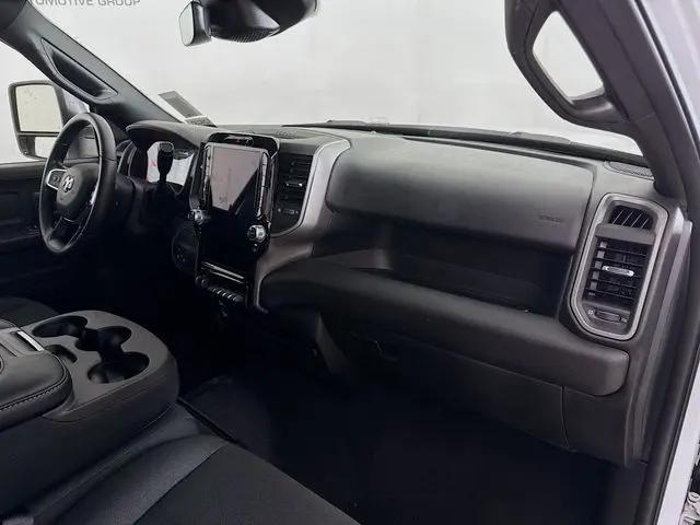2026 Ram 3500 Tradesman Crew Cab 4x4 8' Box