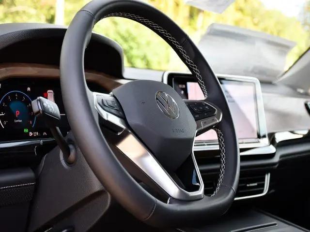 2026 Volkswagen Atlas SE