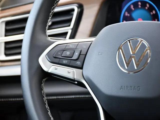 2026 Volkswagen Atlas SE