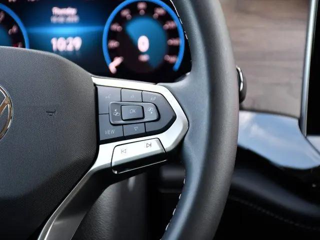 2026 Volkswagen Atlas SE