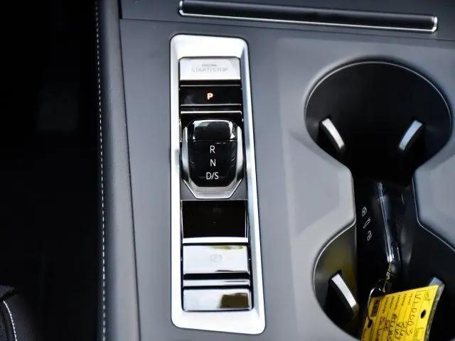 2026 Volkswagen Atlas SE