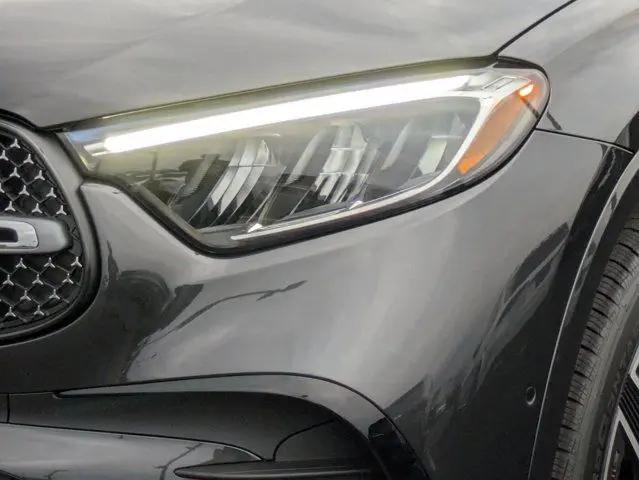 2026 Mercedes-Benz GLC 350e 4MATIC