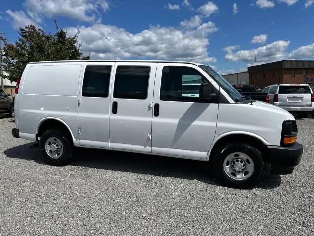 2017 Chevrolet Express Work Van