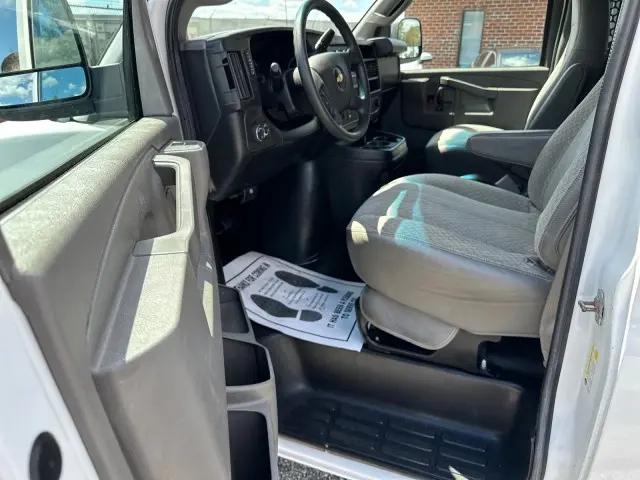 2017 Chevrolet Express Work Van