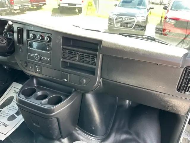 2017 Chevrolet Express Work Van