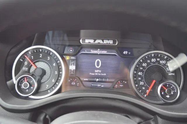 2026 Ram 1500 Big Horn Crew Cab 4x4 5'7" Box
