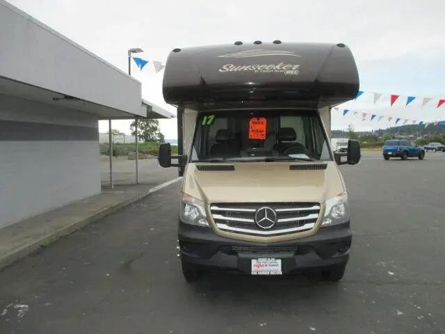 2016 Mercedes-Benz Sprinter 3500 Standard