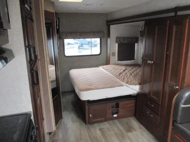 2016 Mercedes-Benz Sprinter 3500 Standard