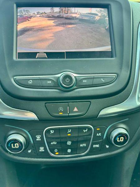 2022 Chevrolet Equinox FWD LT