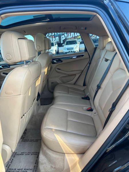2017 Porsche Macan S