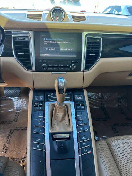 2017 Porsche Macan S