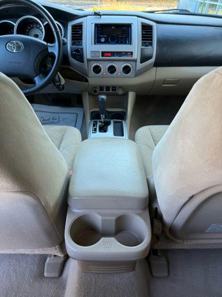 2011 Toyota Tacoma Base V6