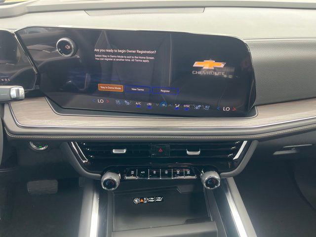 2026 Chevrolet Suburban Premier, RWD