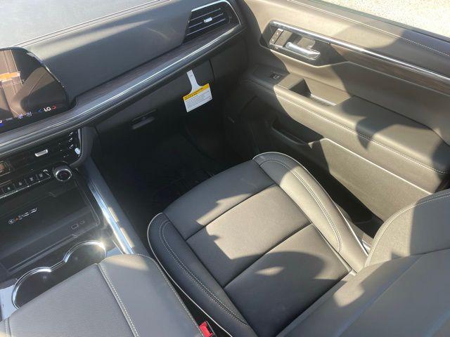 2026 Chevrolet Suburban Premier, RWD