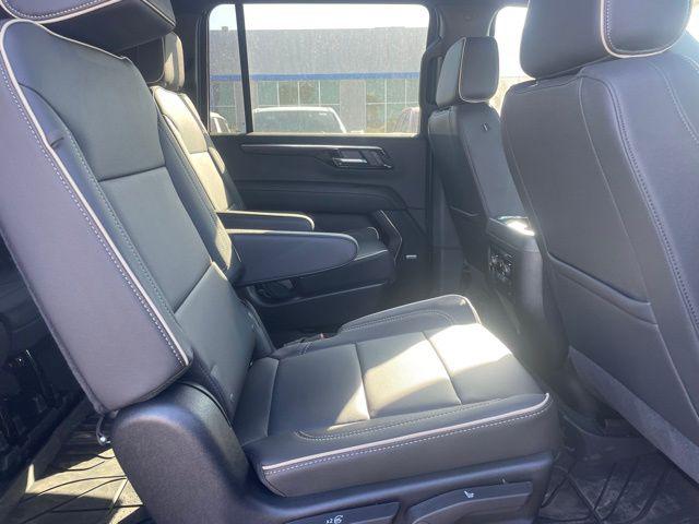 2026 Chevrolet Suburban Premier, RWD
