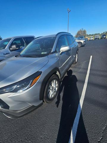 2024 Toyota Corolla Cross LE