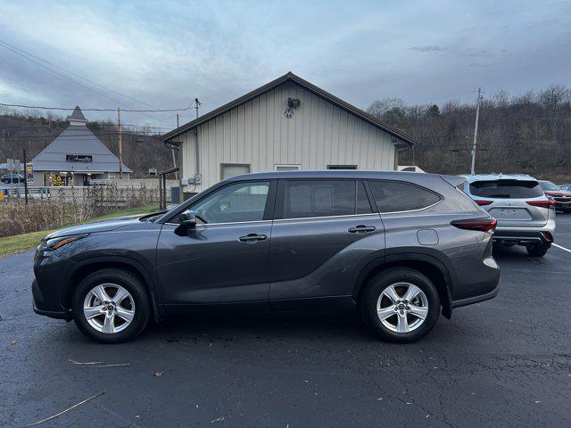 2024 Toyota Highlander LE