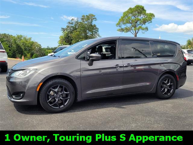 2018 Chrysler Pacifica Touring Plus