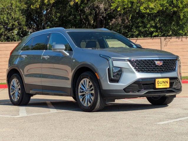 2025 Cadillac XT4 FWD Premium Luxury