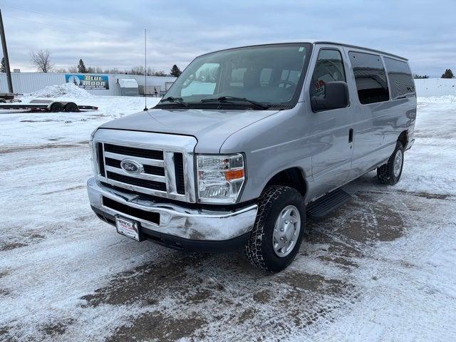 2013 Ford E-350 Super Duty XL