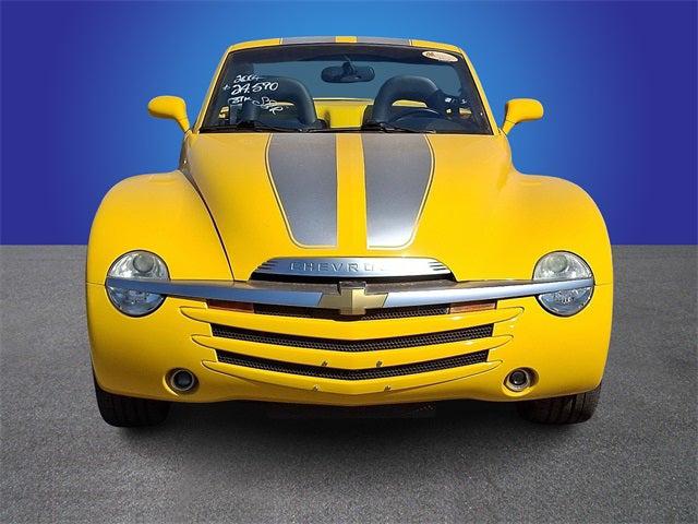 2004 Chevrolet SSR Base 2004 Chevrolet SSR Base