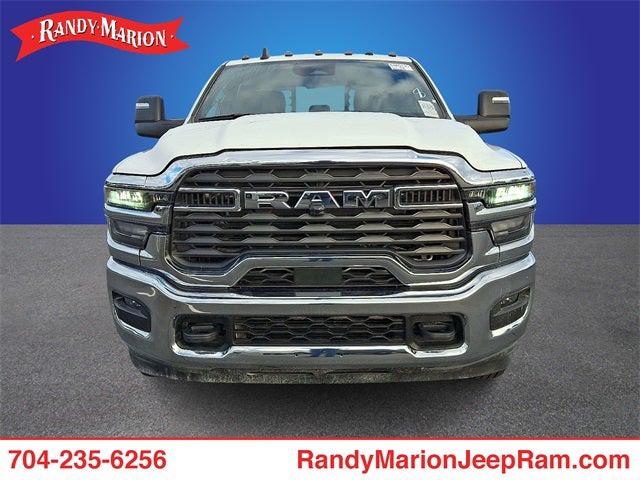 2025 RAM 3500 Chassis Tradesman/Big Horn