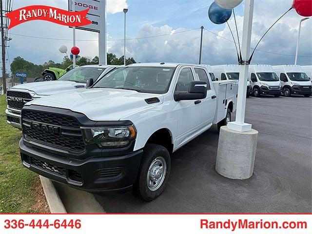 2023 RAM 2500 Tradesman Crew Cab 4x4 8 Box