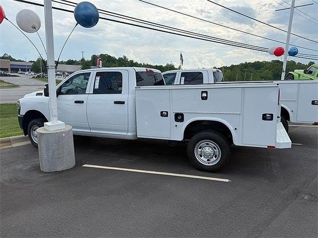 2023 RAM 2500 Tradesman Crew Cab 4x4 8 Box
