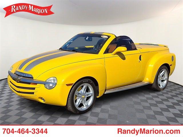 2004 Chevrolet SSR Base 2004 Chevrolet SSR Base