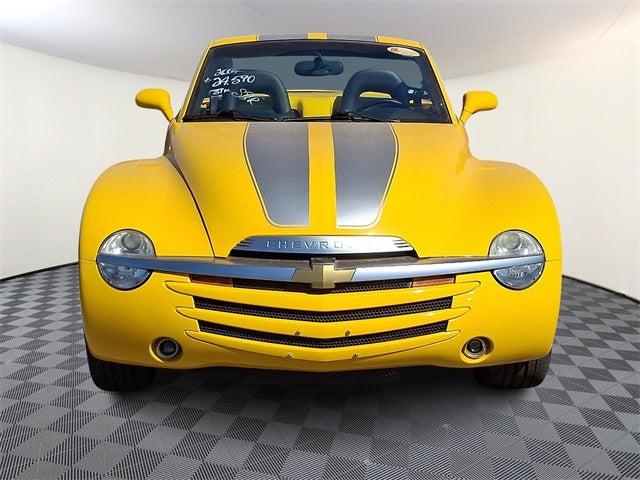 2004 Chevrolet SSR Base 2004 Chevrolet SSR Base