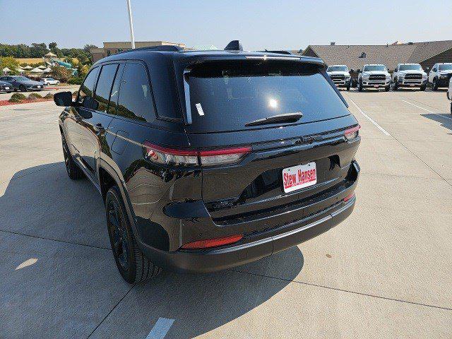 2023 Jeep Grand Cherokee Altitude 4x4